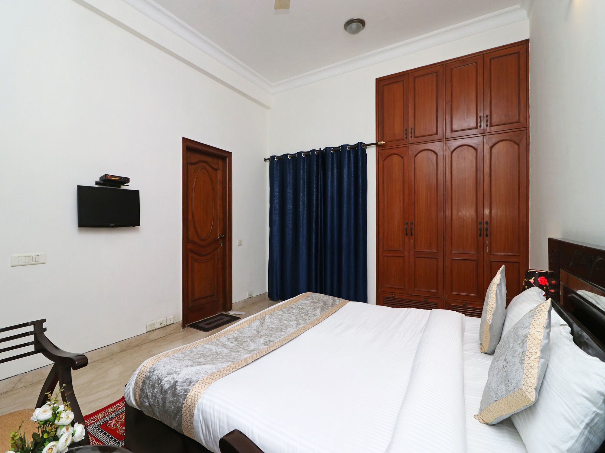 Fabexpress Ashray Hotel Noida Bagian luar foto