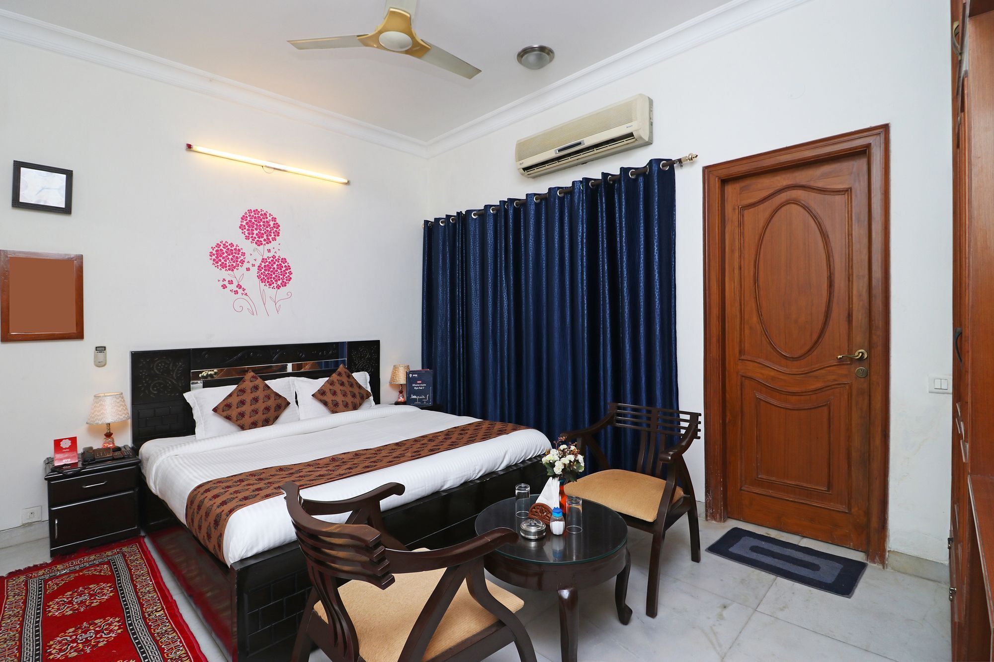 Fabexpress Ashray Hotel Noida Bagian luar foto